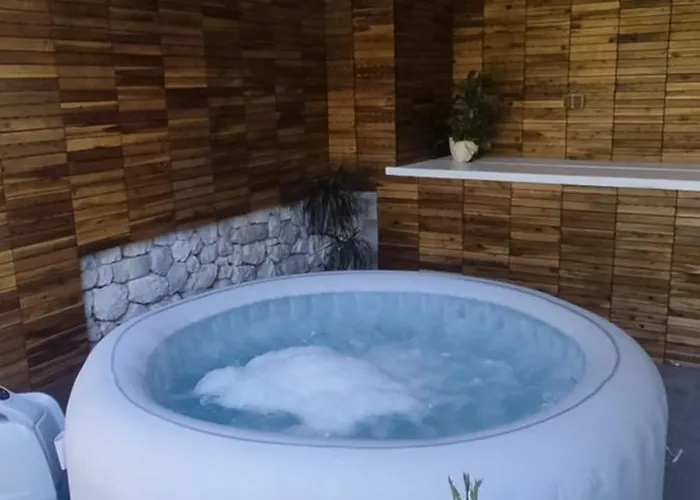 アパート Glavica Goveđari